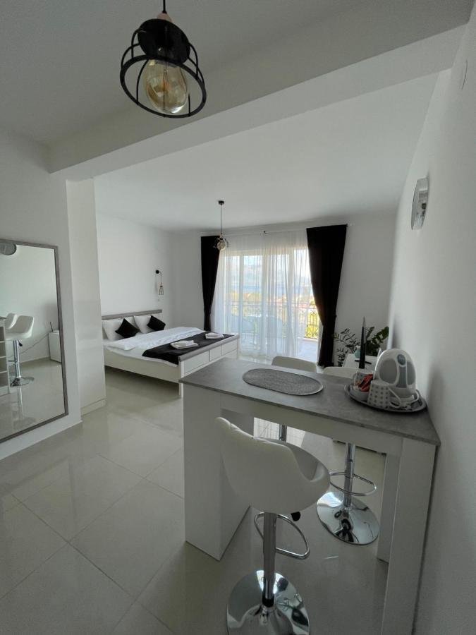 Villa Julia เบาซิชี ภายนอก รูปภาพ